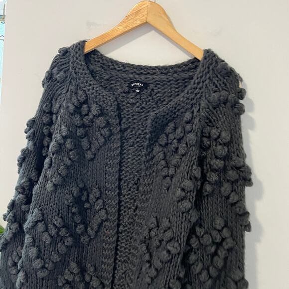 Racheal Dark Gray Heart Print Chunky Knit Open Sweater Size Large - Picture 4 of 5